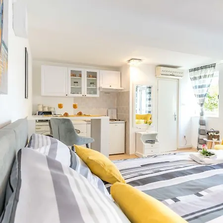 Apartment Luna *