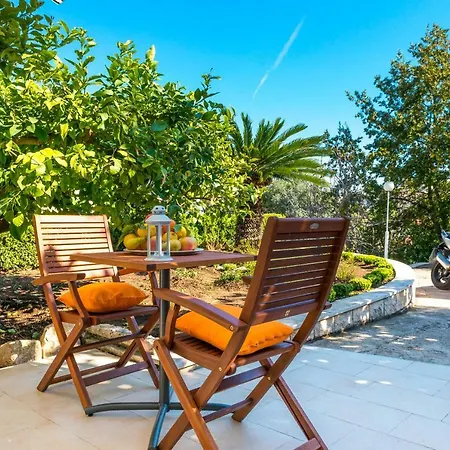 Luna Daire Dubrovnik